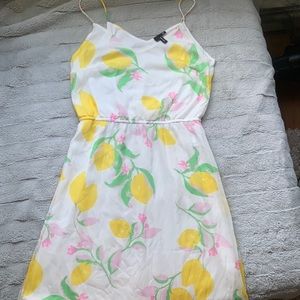 Vero Moda size small printed summer dress